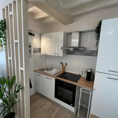 Cosy Duplex Sejour Duo Ou Petite Famille Situation - Proche & Commerces - Wifi Et Linge Inclus 아파트 위스트르앙